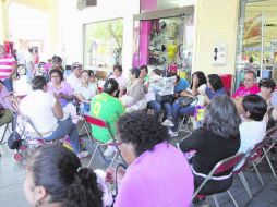 Impiden paso. Maestros de la Sección 22 del SNTE en Oaxaca bloquearon los accesos a comercios en la capital del Estado. NTX /