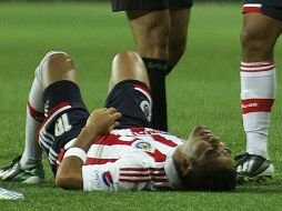 Marco Fabían es baja por lesión. ARCHIVO /