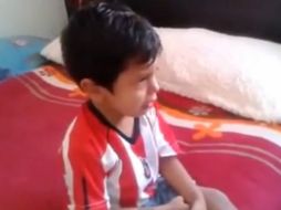 El video del niño se vuelve famoso en internet. ESPECIAL /