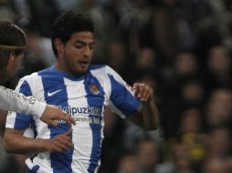 Carlos Vela regresa para seguir con la mejor campaña de su carrera. ARCHIVO /