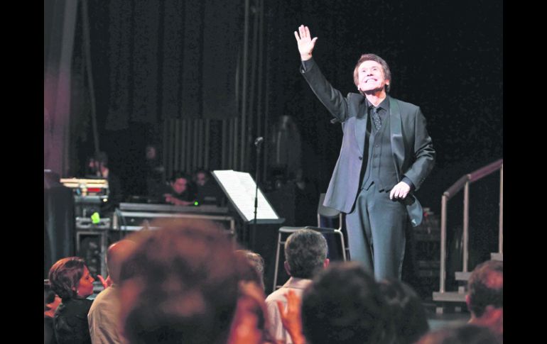 APASIONADO. A pesar de sus años de carrera, Raphael sigue buscando nuevos retos. EL INFORMADOR /