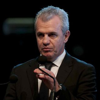 Aguirre recuerda su paso por Osasuna al que espera vencer