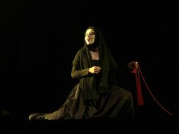 El proyecto escénico es resultado del ciclo de lecturas dramatizadas ''Theaterwelt'', realizado en 2012.  /