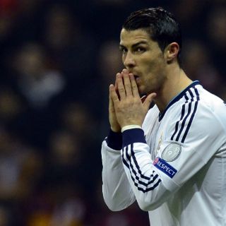 Real Madrid pierde pero avanza a semifinales