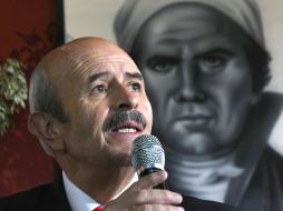 Ayer martes por la noche, Vallejo anunció en una entrevista televisiva en Michoacán que será operado. ARCHIVO /