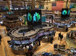 La Fed podría desacelerar pronto sus compras de activos en los mercados financieros. ARCHIVO /