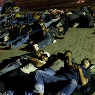 Arrestan a 27 inmigrantes en Connecticut