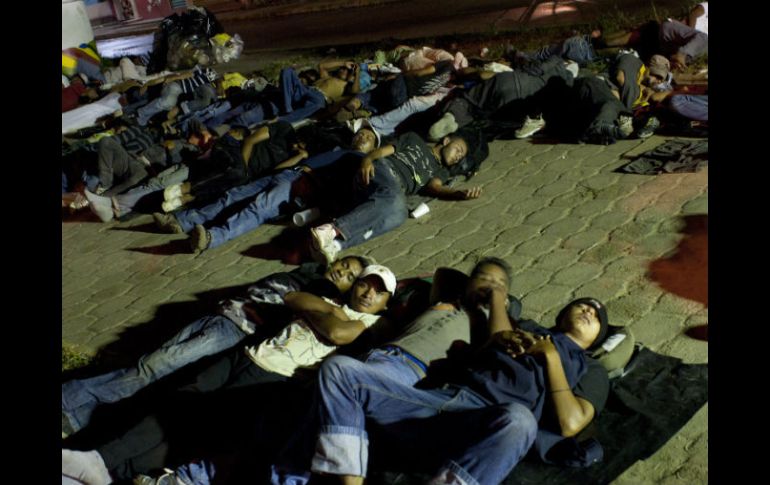 Autoridades de Inmigración realizan un operativo contra personas que carecen de autorización para estar en el país. ARCHIVO /