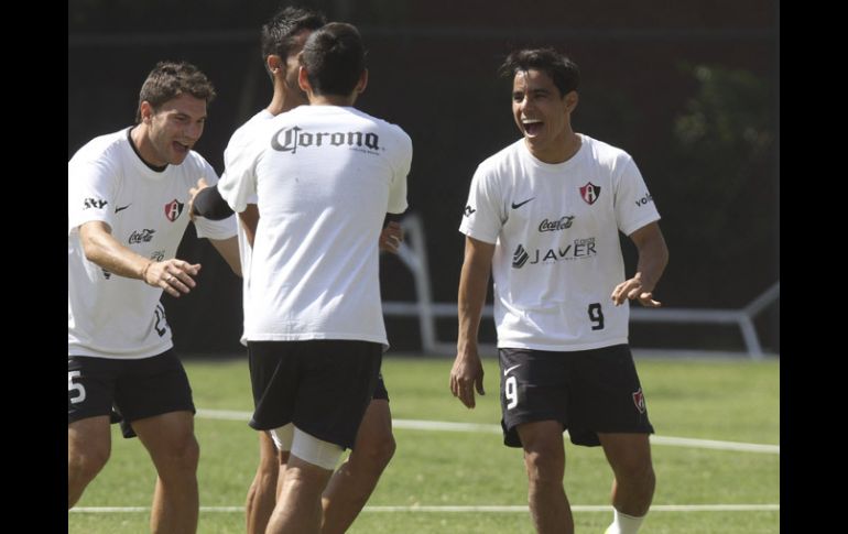 Gran ambiente se vive en el campamento rojinegro previo a la Jornada 14. MEXSPORT /