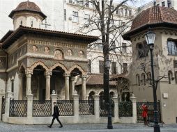 ''Sin límites'' se expondrá al público hasta el próximo 31 de mayo en el Instituto Cultural de México de la capital francesa. AP /