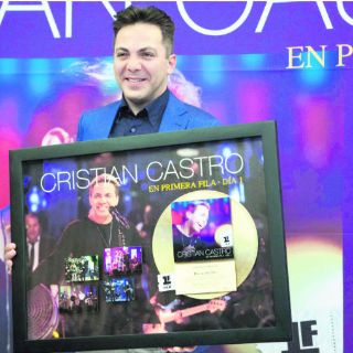 Cristian Castro vuela sin pretensiones