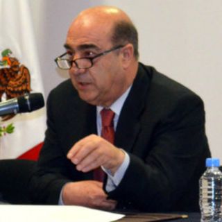 Murillo Karam aborda fuero militar con Kerry Kennedy