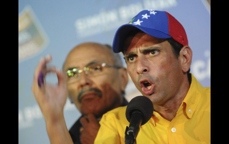 El líder opositor, de 40 años, afirmó que el derrotado de las elecciones presidenciales ha sido Maduro y su Gobierno. EFE /