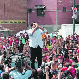 Venezuela: Maduro vence a Capriles por estrecho margen