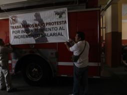 De los 400 tragahumos que operan en la dependencia municipal, 300 realizan sus actividades bajo protesta.  /