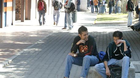 La UdeG concentra la mayor cantidad de estudiantes beneficiados con beca Pronabes, con más de 4 mil. ARCHIVO /