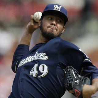 Yovani Gallardo es arrestado