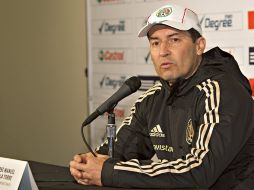 El técnico de la Selección Nacional fue el único que atendió a la prensa en San Francisco. MEXSPORT /