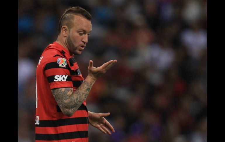 Vicente Matías Vuoso recuerda que se infiltró para poder jugar el derbi pasado. MEXSPORT /