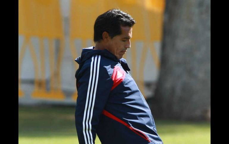 Benjamín Galindo dirigió a los Zorros durante un torneo en 2011 y abandonó la institución. ARCHIVO /