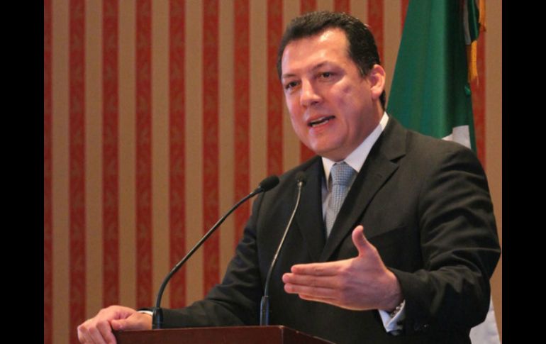 Raúl Plascencia reitera su apoyo a la familia del recién liberado ex militar Tomás Ángeles Dauahare. ARCHIVO /