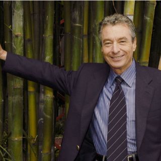 César Costa prefiere renovarse que morir