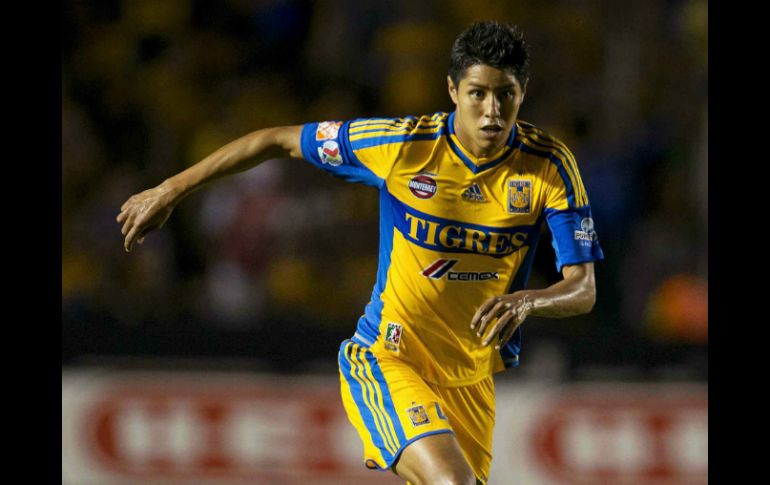 Ayala fue convocado para la Selección Nacional y en el amistoso contra Perú surgió la lesión. MEXSPORT /