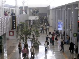 Debido a la saturación del AICM se analiza que cuente con una terminal aérea alterna en Toluca. ARCHIVO /
