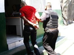 La detención se dio tras implementar un operativo de vigilancia en las colonias Lomas del Centinela, Nuevo Vergel, entre otras. ARCHIVO /