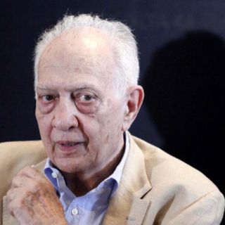 Sergio Pitol recibe el ''Clavis Palafoxianum''