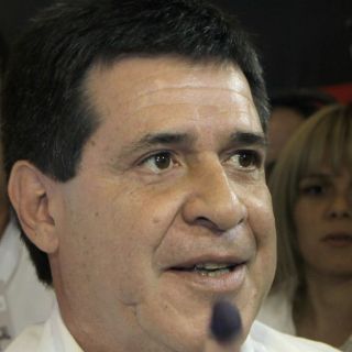 Cartes denuncia supuesto plan para atentar contra él