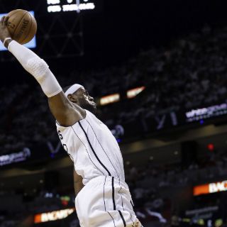 El Heat arranca al frente en playoffs