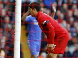 Suárez pide perdón a su equipo por la ''mordida'' en el partido ante Chelsea. AP /