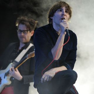 Phoenix termina cuatro años de silencio con ''Bankrupt!''