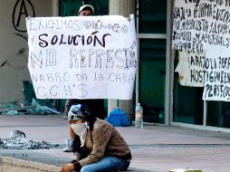 Personas encapuchadas mantienen tomadas las instalaciones de Rectoría de la Universidad Nacional Autónoma de México (UNAM). SUN /