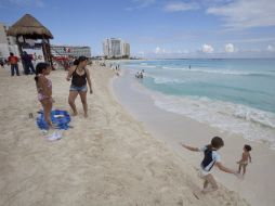 La medida permitiría a extranjeros ser dueños de terreno mexicano en playas y fronteras. ARCHIVO /