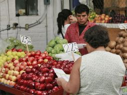 Los productos con los mayores precios al alza fueron chile serrano, tomate verde, papa y tubérculos, gas natural, entre otros. ARCHIVO /