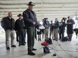 Todd Kilby, jefe de policía, da una conferencia tras la captura del supuesto responsable del tiroteo. AP /