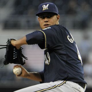 Yovani Gallardo amplía la racha de los Cerveceros