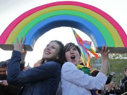 Desde 2007 en Colombia, se le reconocen a las parejas homosexuales los mismos derechos sociales. ARCHIVO /