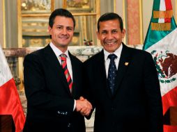 Los presidentes de México, Enrique Peña Nieto, y Perú, Ollanta Humala. NTX /