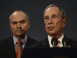 El alcalde de Nueva York, Michael Bloomberg (d) y el comisionado de Policía de la Gran Manzana, Ray Kelly, en una rueda de prensa. EFE /