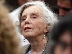 Elena Poniatowska es galardonada en España con el Premio Alfaguara de novela 2001, por su obra 'La piel del cielo'. NTX /