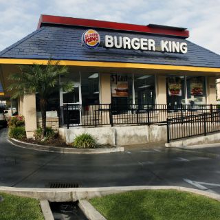 Burger King gana 150% más por recorte de gastos