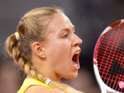 Sharapova se enfrenta contra la ganadora, la estadounidense Bethanie Mattek Sands. EFE /