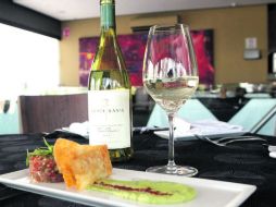 Mexicanos. Los vinos nacionales destacan en el restaurante Paralelo 28. ESPECIAL /