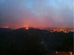 Se registra incendio en Bosque la Primavera. Foto cedida por usuarios de redes sociales. ESPECIAL /