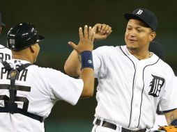 Cabrera amplía a 12 su racha de juegos consecutivos pegando de hit, saca la pelota del campo en el séptimo episodio. AFP /