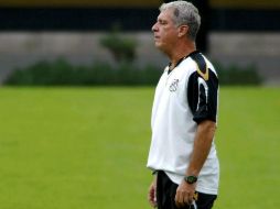 El técnico se queja del Tribunal de Disciplina de la Conmebol, del que dice que desconoce su funcionamiento. ARCHIVO /