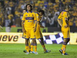 Los jugadores de Tigres lamentan la derrota del pasado sábado ante Tigres. EFE /